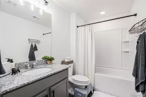 Bath - 20000 E 40th Ave #4, Denver, CO 80249 photo 4 of 4