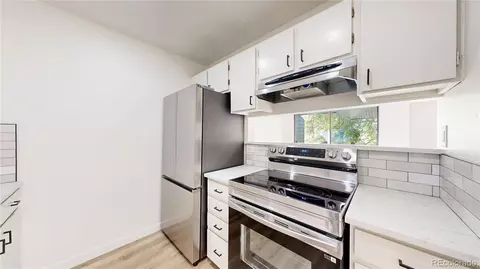 Kitchen - 1800 Ionic Dr #C, Lafayette, CO 80026 photo 1 of 3