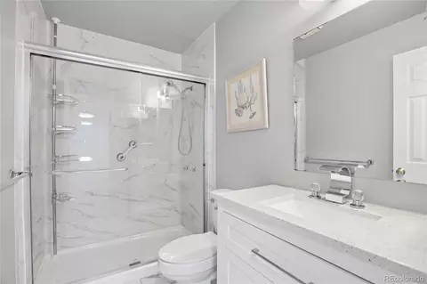 225 E 8th Ave #F6, Longmont, CO 80504