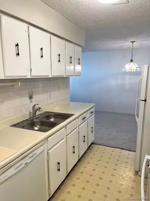 Kitchen - 7755 E Quincy Ave #103D4, Denver, CO 80237 photo 1 of 2
