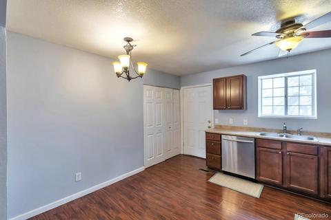 4662 Duluth Ct, Denver, CO 80239 photo 6