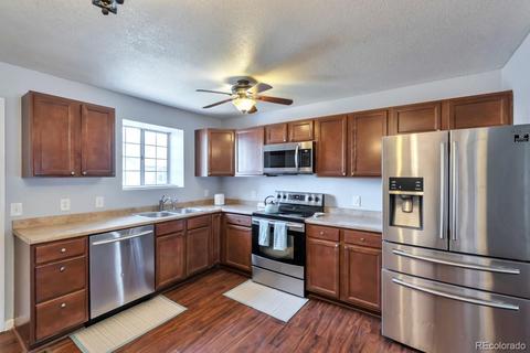 4662 Duluth Ct, Denver, CO 80239 photo 7