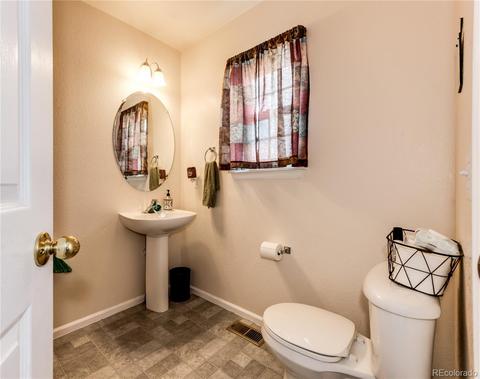 20293 E 40th Pl, Denver, CO 80249 photo 5