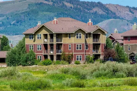 156 Village Rd #D304, Granby, CO 80446