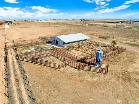 10309 Schumaker Rd, Bennett, CO 80102 photo 2