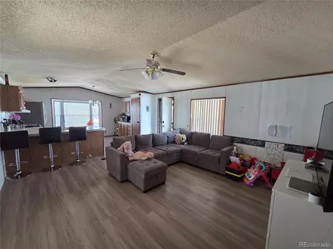 17044 E Buchanan Pl, Aurora, CO 80011 photo 4