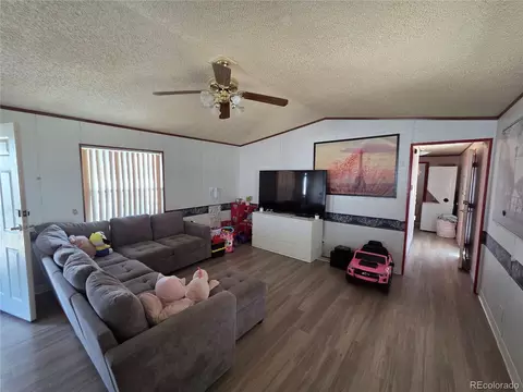 17044 E Buchanan Pl, Aurora, CO 80011 photo 3