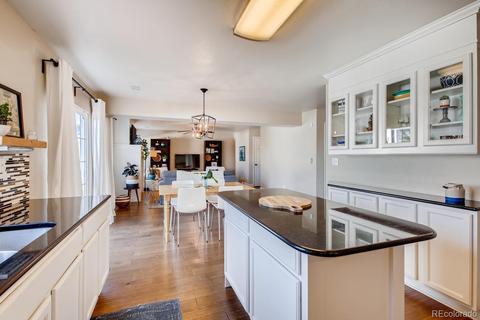5405 Perth Ct, Denver, CO 80249 photo 9