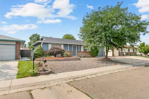 908 Trapper Dr, Fort Lupton, CO 80621