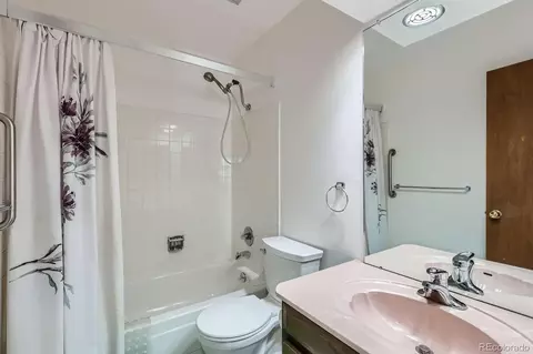 6330 E Wesley Ave, Denver, CO 80222 photo 8
