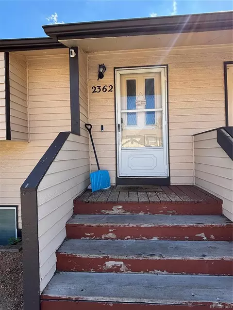 2362 Lexington Village Ln, Colorado Springs, CO 80916