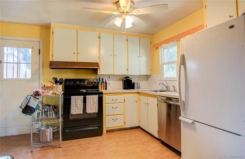 4385 E Florida Ave, Denver, CO 80222 photo 11