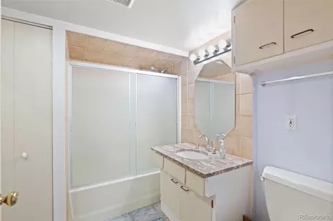 Bath - 405 E Sutton Cir, Lafayette, CO 80026 photo 3 of 3