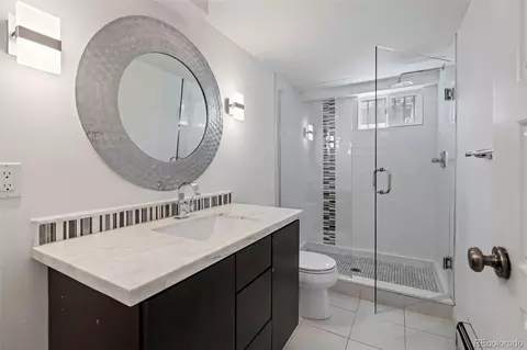 Bath - 2833 E 8th Ave, Denver, CO 80206 photo 4 of 4