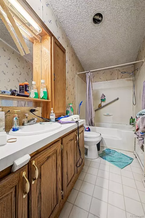 10545 Bald Eagle Cir, Longmont, CO 80504 photo 6