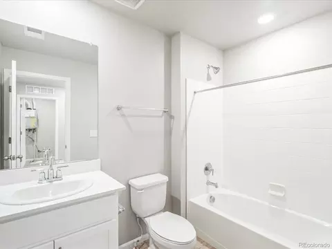 22331 E 7th Pl, Aurora, CO 80018 photo 23