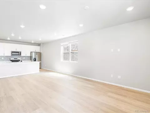 22331 E 7th Pl, Aurora, CO 80018 photo 7