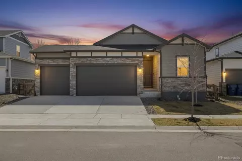 Exterior - 5426 Riverbend Ave, Longmont, CO 80504 photo 2 of 9