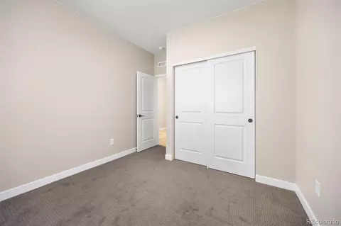 Bedroom - 5426 Riverbend Ave, Longmont, CO 80504 photo 3 of 9
