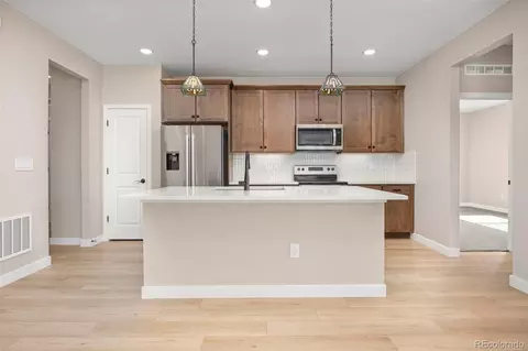 Kitchen - 5426 Riverbend Ave, Longmont, CO 80504 photo 1 of 2