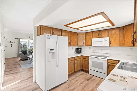 Kitchen - 4645 E 106th Dr, Thornton, CO 80233 photo 2 of 2