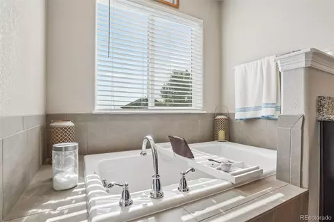 Bath - 4988 Priors Dr, Windsor, CO 80550 photo 3 of 5