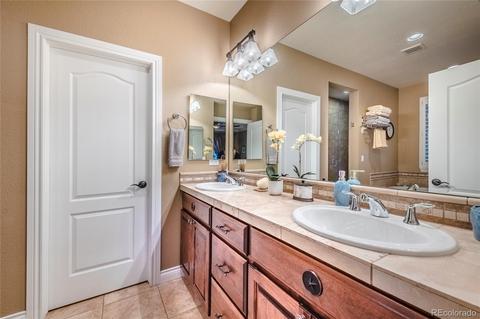 8596 E 35th Ave, Denver, CO 80238 photo 17