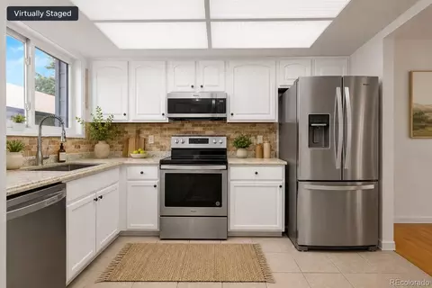 Kitchen - 12005 E Yale Ave, Aurora, CO 80014 photo 1 of 2