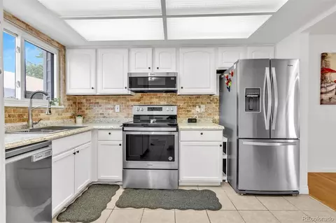 Kitchen - 12005 E Yale Ave, Aurora, CO 80014 photo 2 of 2