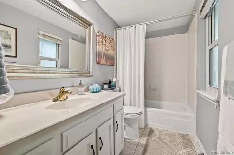 Bath - 8787 Iris St, Arvada, CO 80005 photo 2 of 3