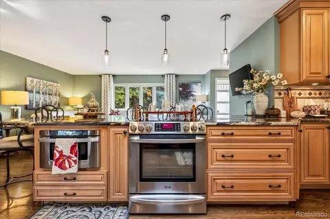 Kitchen - 8787 Iris St, Arvada, CO 80005 photo 4 of 6