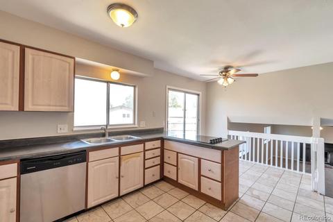 15657 E Atlantic Pl, Aurora, CO 80013 photo 2