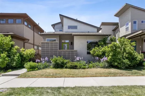 6735 Avrum Dr, Denver, CO 80221