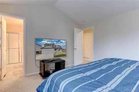 Bedroom - 4913 S Dunkirk Way, Centennial, CO 80015 photo 2 of 5