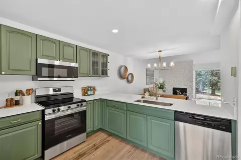 13611 Evans Ave, Aurora, CO 80014