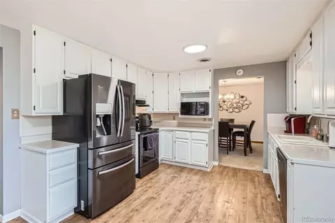 11290 W 77th Dr, Arvada, CO 80005