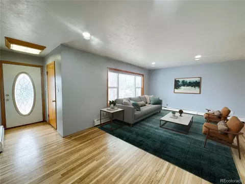 273 Crest St, Rangely, CO 81648 photo 2