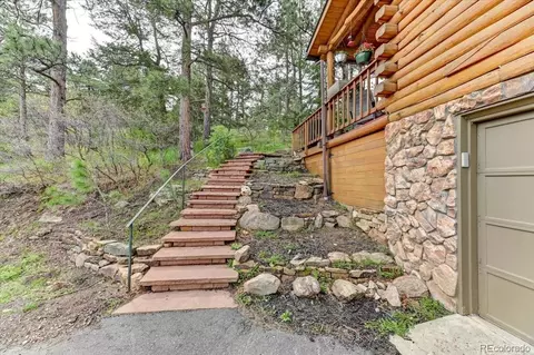 Exterior - 8752 S Ault Ln, Morrison, CO 80465 photo 7 of 7