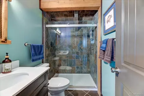 Bath - 8752 S Ault Ln, Morrison, CO 80465 photo 4 of 9