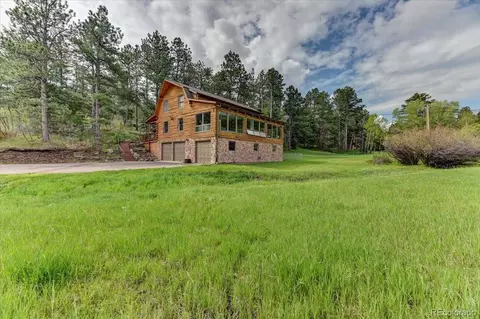 Exterior - 8752 S Ault Ln, Morrison, CO 80465 photo 4 of 7