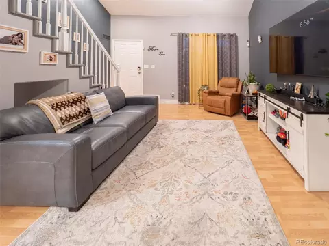 21376 E 40th Pl, Denver, CO 80249 photo 3
