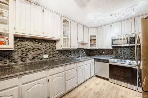 595 S Alton Way #10C, Denver, CO 80247