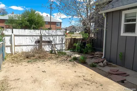 Exterior - 201 Beech St, Sterling, CO 80751 photo 4 of 4