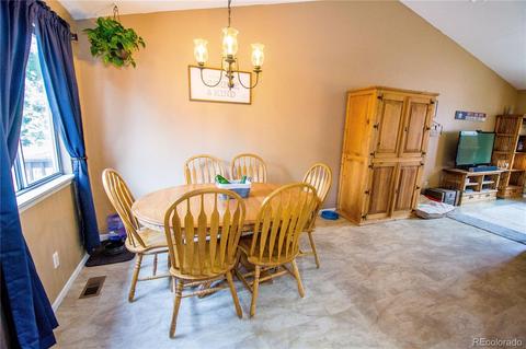 18944 E 17th Ave, Aurora, CO 80011 photo 15