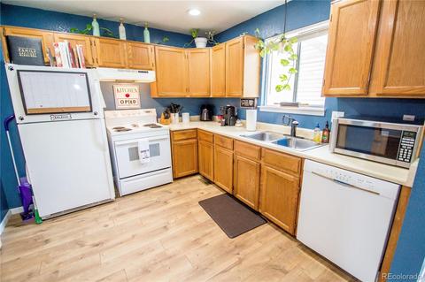 18944 E 17th Ave, Aurora, CO 80011 photo 14