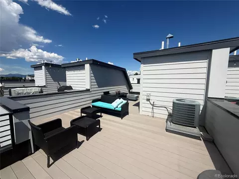 Exterior - 1284 Stuart St, Denver, CO 80204 photo 1 of 1