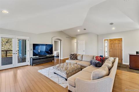 14041 E Chenango Dr, Aurora, CO 80015 photo 2