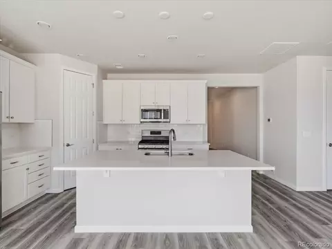 Kitchen - 5445 Shady Oaks Dr, Fort Collins, CO 80528 photo 2 of 5