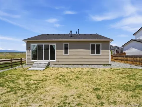 Exterior - 5445 Shady Oaks Dr, Fort Collins, CO 80528 photo 4 of 5