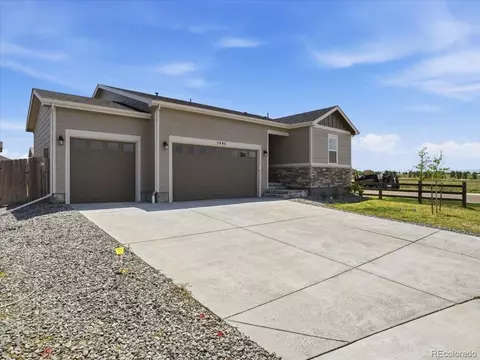 5445 Shady Oaks Dr, Fort Collins, CO 80528
